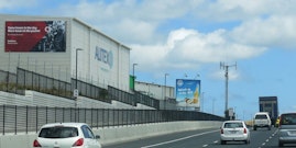 AK6372-1 NW Motorway (SH16) after Rosebank